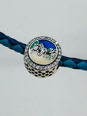 ✨✨Pandora Lancaster Chicago.IL Dangle Charm